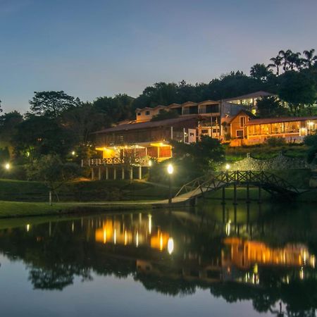 Hospedagem Vila Rica - 500M Do Centro De Cunha Sp Luaran gambar