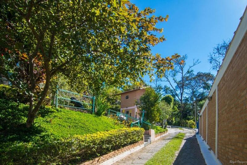Hospedagem Vila Rica - 500M Do Centro De Cunha Sp Luaran gambar